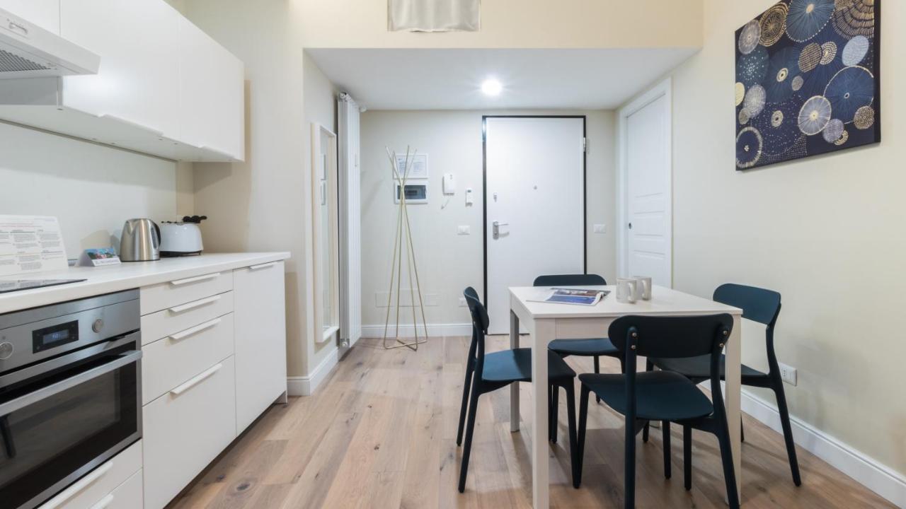 Italianway - Corso Garibaldi 104 Apartment Милано Екстериор снимка